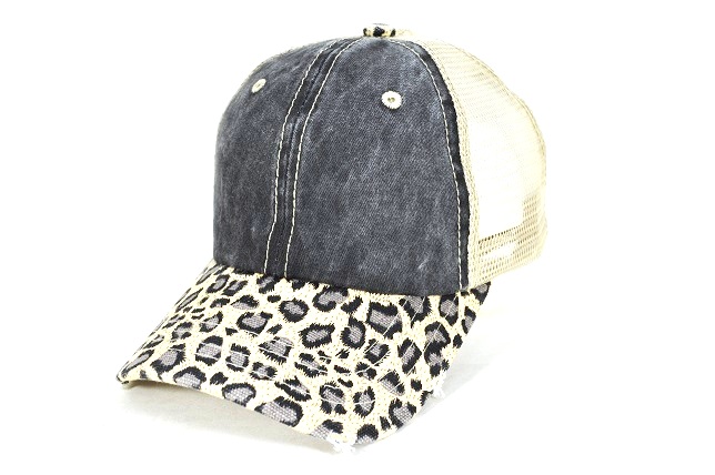 022-LEOPARD TRUCKER CAP BLK/KHAKI